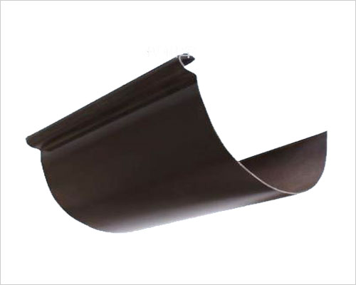 U型檐沟选用T2紫铜为基材,铜元素含量大于99.9%,耐候性*强,可适用于各种恶劣天气和沿海地区,与建筑本身同寿命.